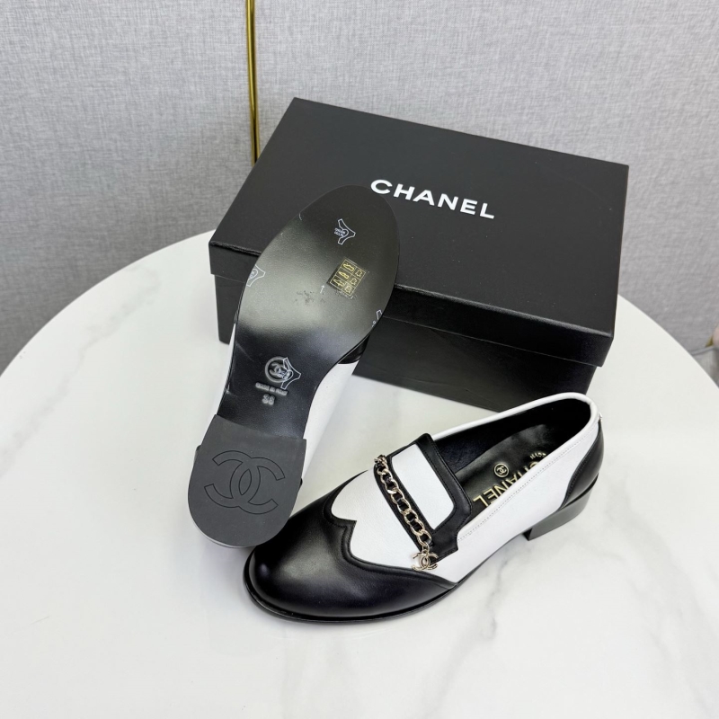 Ch**el loafers
